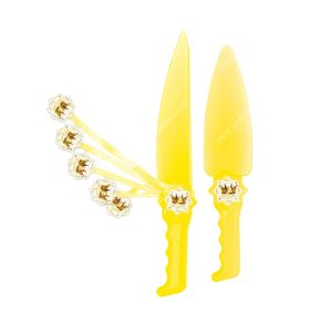 کارد و کفگیر تم تولد تاج سفید طلایی